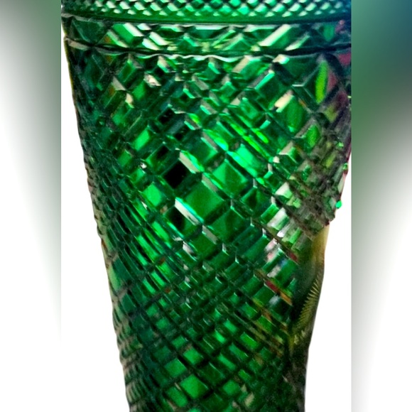 Starbucks NWT Wicked Emerald City Limited Edition Green Gemstone Cup & Keychain - Picture 15 of 15